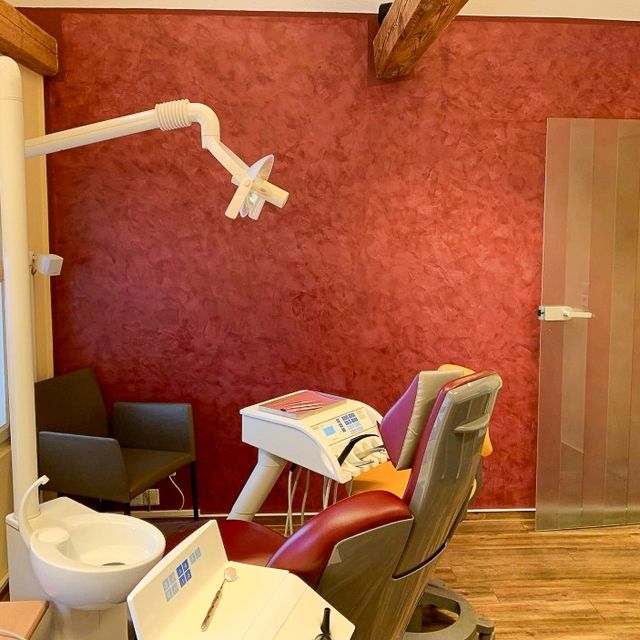 Praxis und Räumlichkeiten von Dental-Ästhetik Center Dr. med. dent. Uwe Lucas in Schüttorf
