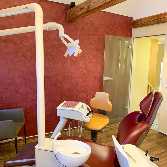 Praxis und Räumlichkeiten von Dental-Ästhetik Center Dr. med. dent. Uwe Lucas in Schüttorf