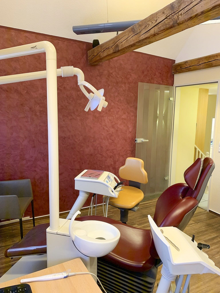 Praxis und Räumlichkeiten von Dental-Ästhetik Center Dr. med. dent. Uwe Lucas in Schüttorf